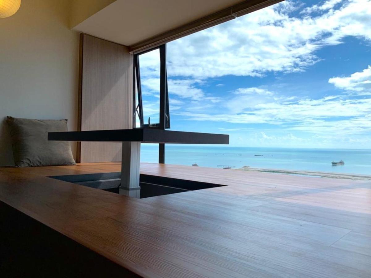 Imperio,res - Seaview -- Private -- 5-7pax Apartment