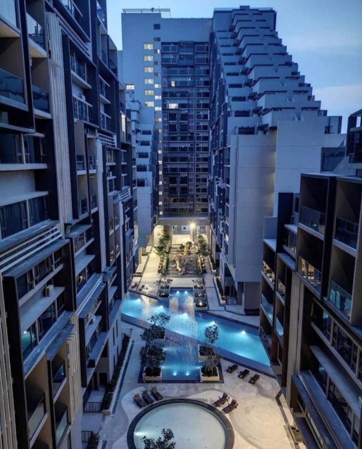 Imperio,res - Seaview -- Private -- 5-7pax Apartment