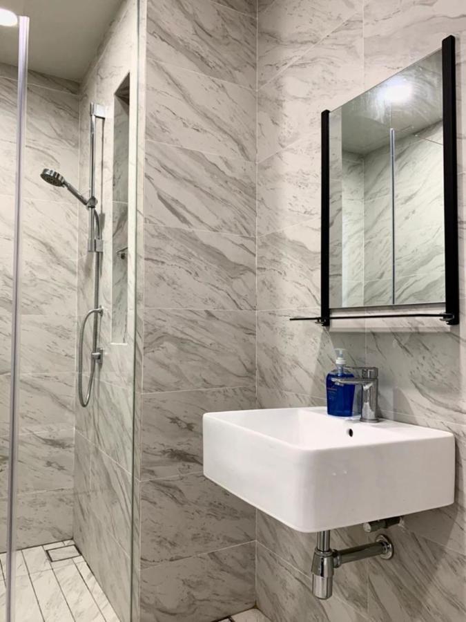 Imperio,res - Seaview -- Private -- 5-7pax Apartment